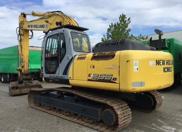 Гусеничный экскаватор New Holland E265B- фото № 4