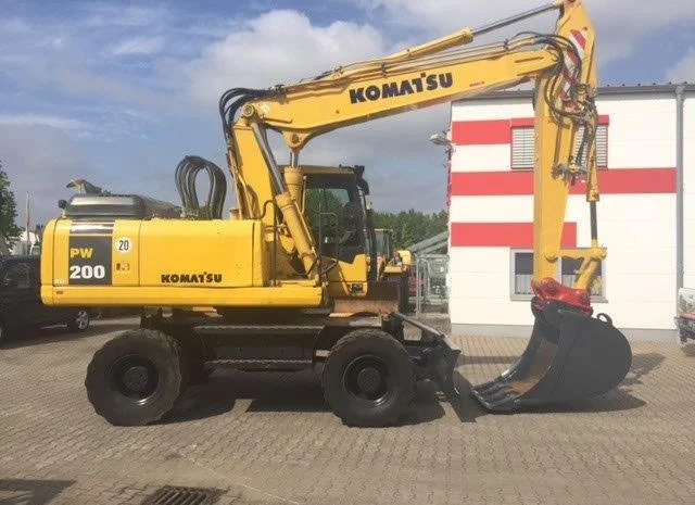 Колесный экскаватор Komatsu PW200- фото № 8