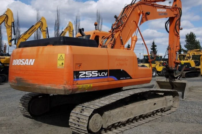 Гусеничные экскаватор Doosan Solar 255LC V- фото № 5