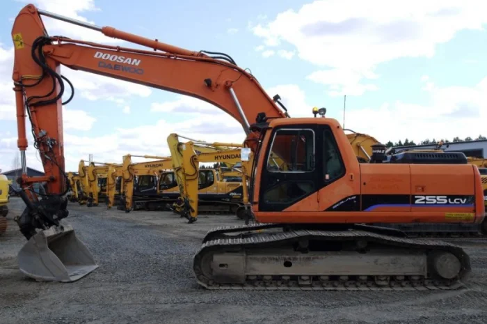 Гусеничные экскаватор Doosan Solar 255LC V- фото № 6