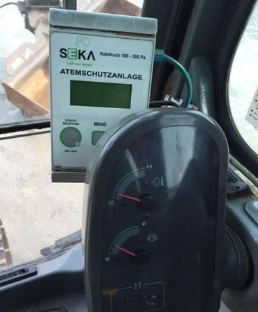 Гусеничный экскаватор Volvo EC240BLR- фото № 6