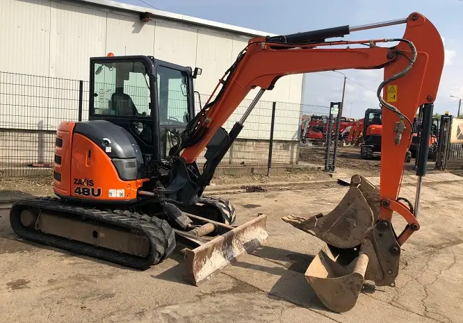Мини-экскаватор Hitachi ZX48U-5- фото № 4