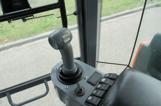Комбинированный каток Hamm DV90VT- фото № 2
