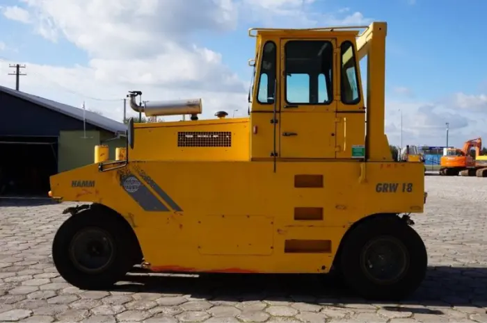 Каток Hamm GRW 18- фото № 8