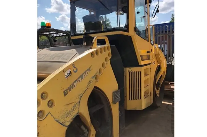 Двухвальцевый каток Bomag BW 161- фото № 1