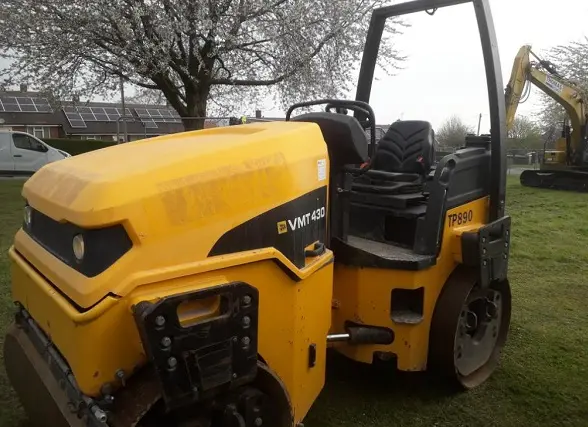 Тандемный каток JCB VMT430. Купить тандемный каток- фото № 4