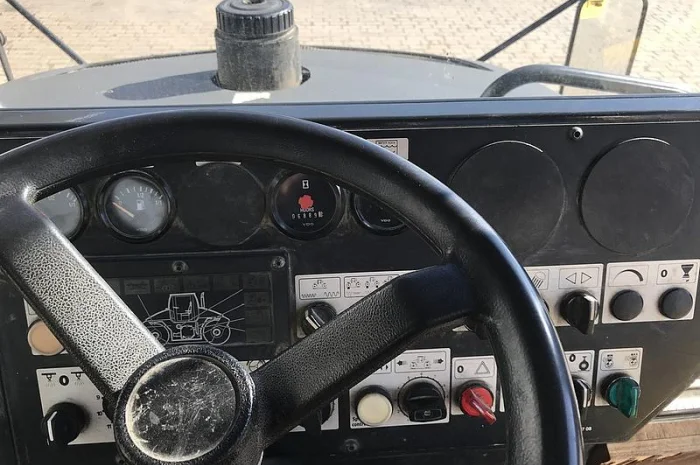 Каток Тандемный Bomag BW 174 AС- фото № 12