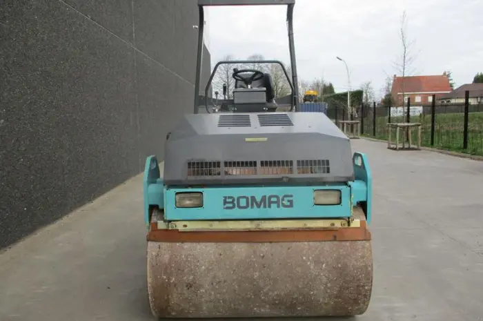 Комбинированный каток Bomag BW 138 AD. Спецтехника б/у- фото № 4