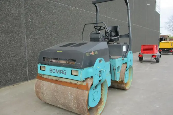 Комбинированный каток Bomag BW 138 AD. Спецтехника б/у- фото № 3