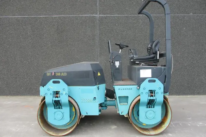 Комбинированный каток Bomag BW 138 AD. Спецтехника б/у- фото № 19