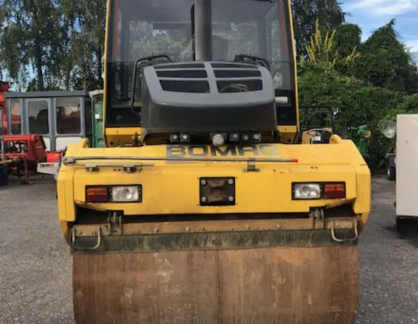 Тандемный каток Bomag BW 174 AP-AM 2009 года- фото № 4