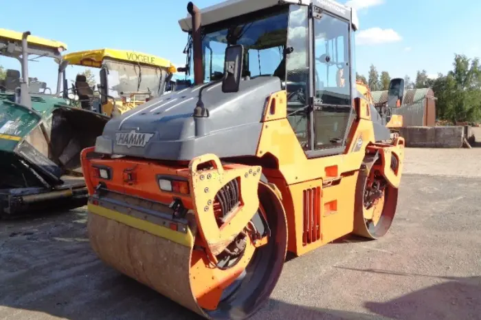 Тандемный каток Hamm DV 90 VV- фото № 4
