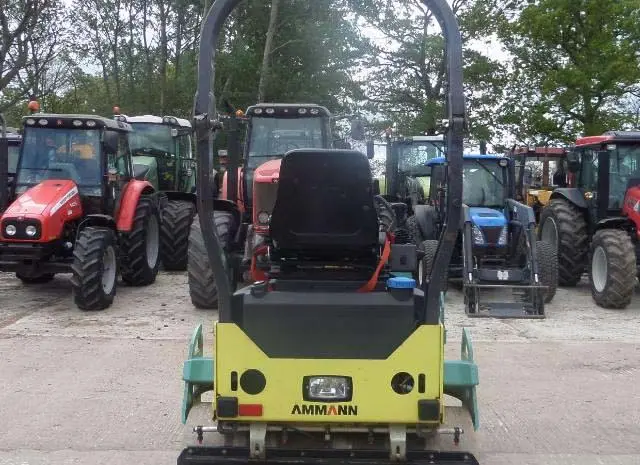 Комбинированный каток Ammann ARX 26- фото № 3