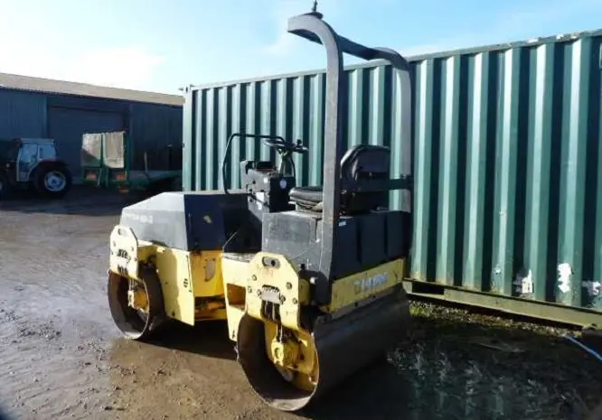 Тандемный каток Bomag BW120 AD3- фото № 5