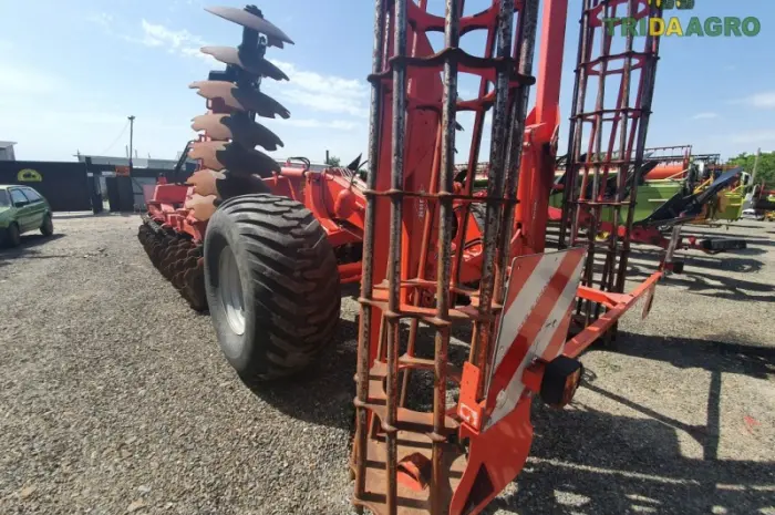 Дисковая борона kuhn discover xl 52 (2015)- фото № 1