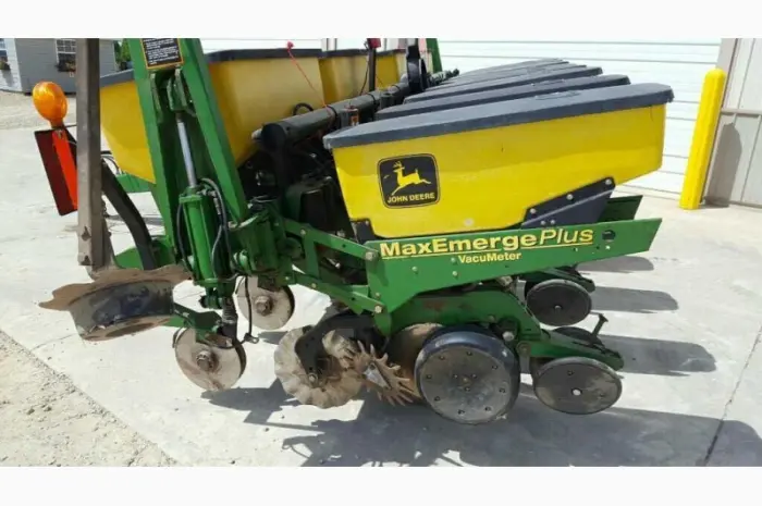 Пневматическая Сеялка пропашная John Deere 1750 8 рядная с No-Til- фото № 2