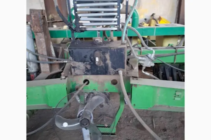 Сівалка просапна John Deere 7200/12 рядна пневма- фото № 4