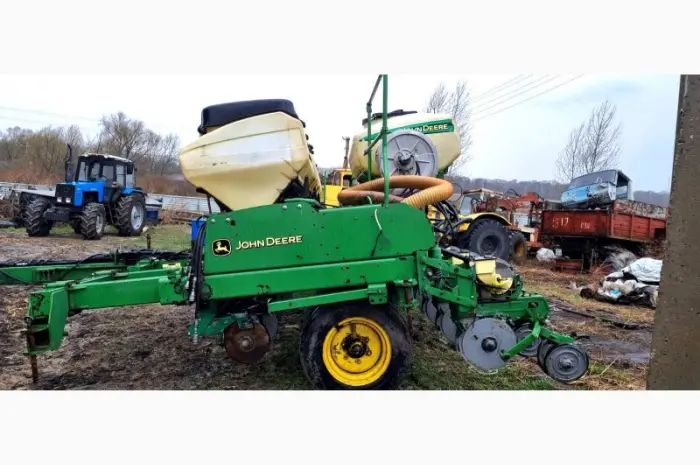 Сівалка просапна John Deere 2126 8-ми рядкова пневматична- фото № 2