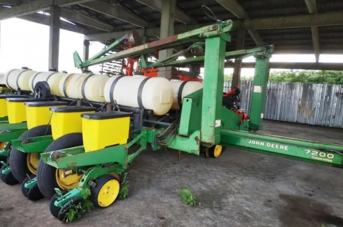 Сівалка точного висіву John Deere 7200D PLANTER 16-ти рядкова- фото № 1