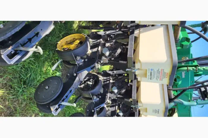 Сівалка точного висіву Great Plains YP-1625AHD з precision planting- фото № 12