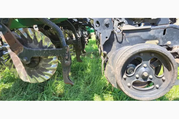 Сівалка точного висіву Great Plains YP-1625AHD з precision planting- фото № 6