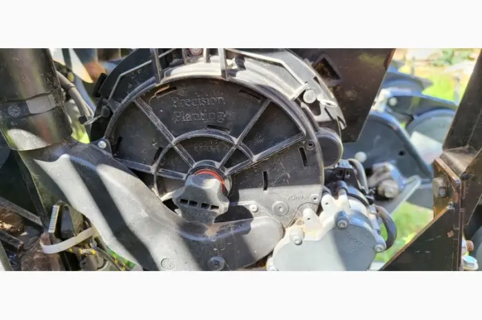 Сівалка точного висіву Great Plains YP-1625AHD з precision planting- фото № 8