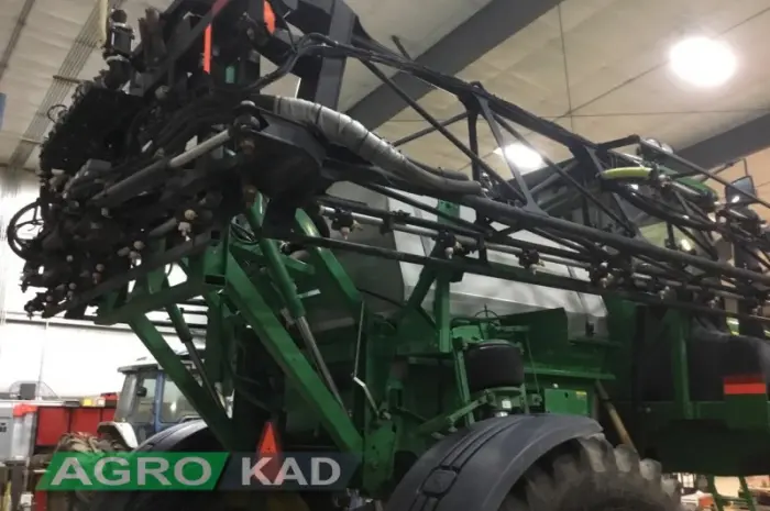 Самоходный опрыскиватель John Deere 4730 (1)- фото № 3