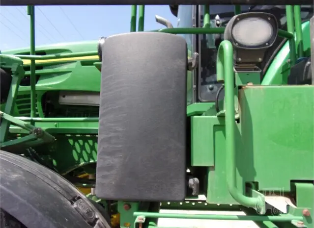 Самоходный опрыскиватель John Deere 4830- фото № 17