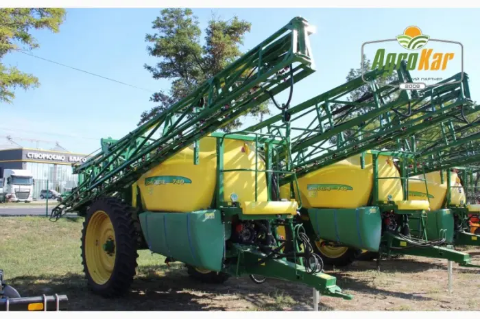 Обприскувач John Deere - 28 метрів- фото № 1