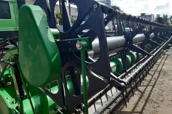 Жниварка John Deerе 635F Hydra-Flex 10- фото № 11