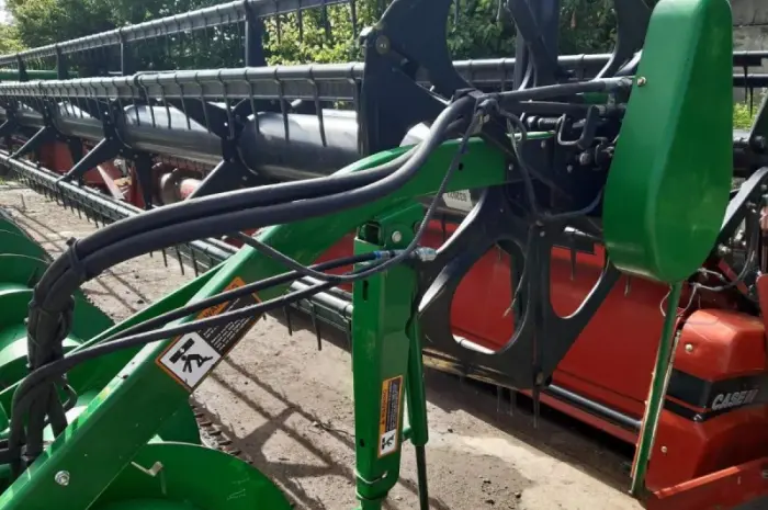 Жниварка John Deerе 635F Hydra-Flex 10- фото № 6