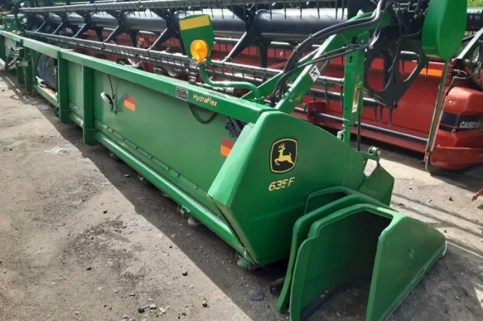 Жниварка John Deerе 635F Hydra-Flex 10- фото № 13