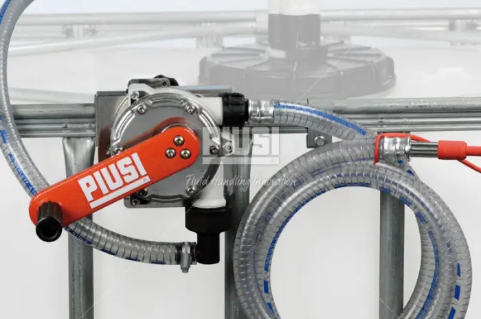Для AdBlue адблю на єврокуб ручний насос F00332B00 Piusi Hand Pump Side version Італія- фото № 1