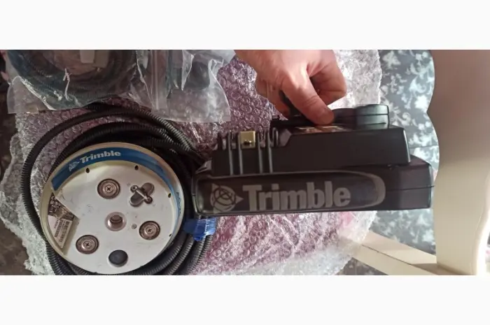 Система параллельного вождения(агро курсоуказатель) Trimble CFX-750 CenterPoint RTX- фото № 4