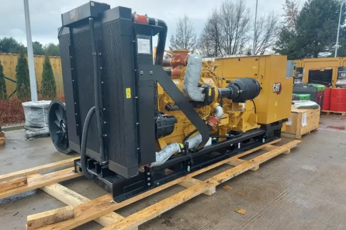 Caterpillar Дизельный генератор 250 кВА/ 200 кВт склад*от 8 до 1250 кВА Гарантия 4 года- фото № 6