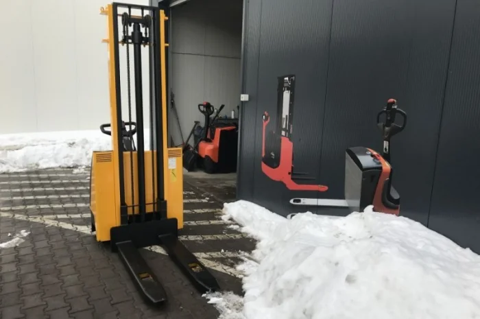 Штабелер электрический поводковый LIFTER 1, 2т 3, 5м- фото № 1