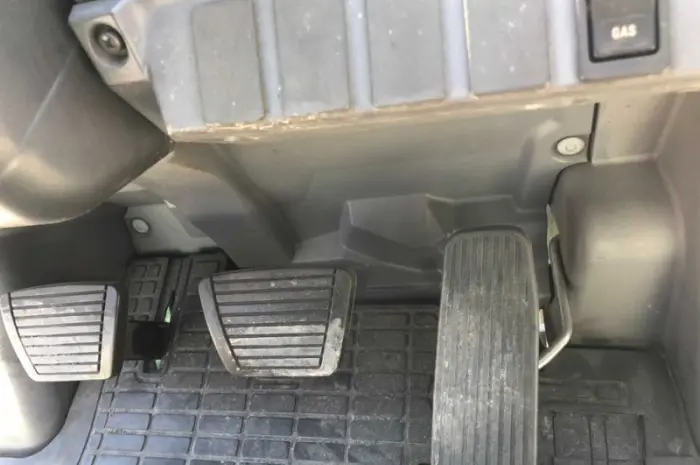 Вилочный погрузчик бу 1.5т., Mitsubishi, 2014 года- фото № 4
