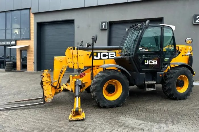 Розмитнений телескопічний навантажувач JCB 540-170- фото № 9
