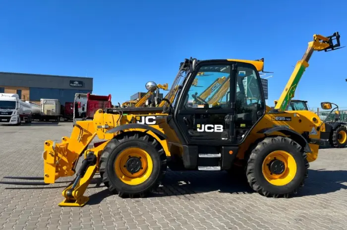 JCB 535-125 - 2016 рік- фото № 17