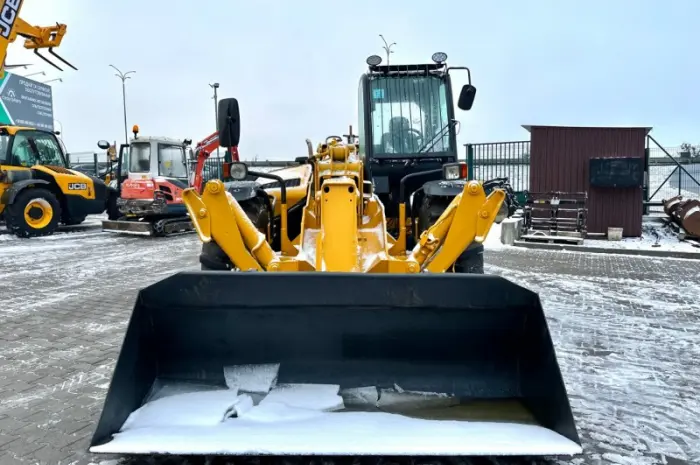 Телескопічний навантажувач JCB 532-120-2003 рік- фото № 16