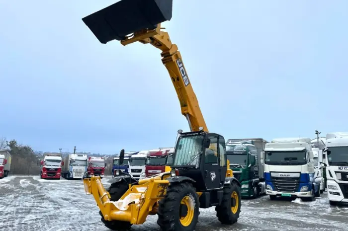 Телескопічний навантажувач JCB 532-120-2003 рік- фото № 7