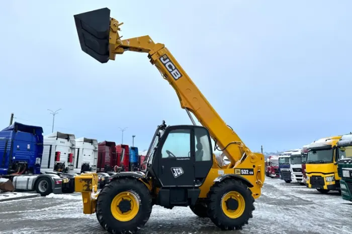 Телескопічний навантажувач JCB 532-120-2003 рік- фото № 6