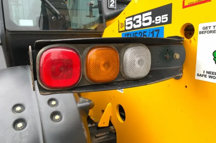 Телескопічний навантажувач JCB 535-95 - 2018 рік- фото № 7