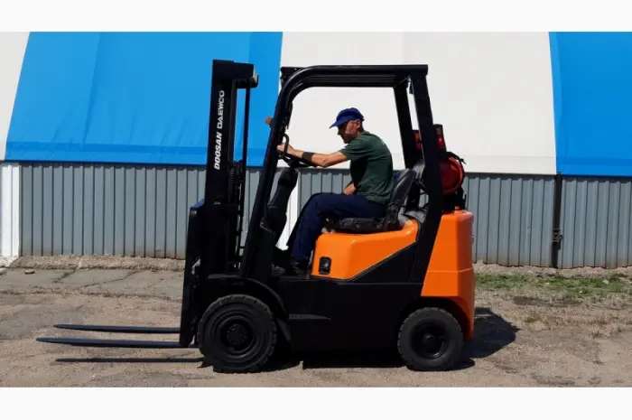 Продам автопогрузчик б/у Daewoo G15S-2, вилочный погрузчик бу- фото № 1