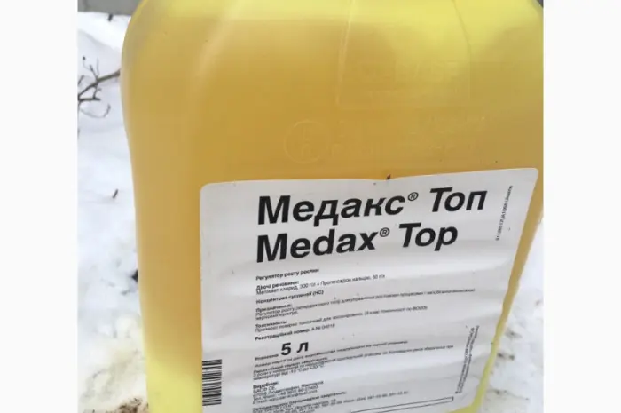 Медакс Топ - регулятор росту для запобігання виляганню пшениці- фото № 1