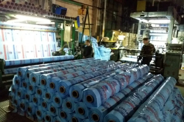 Виробляємо термозбіжну плівку від 300 мм- фото № 1