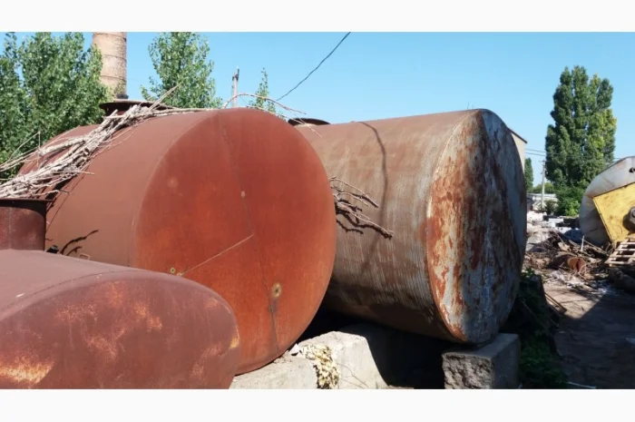 Емкости и резервуары в продаже- фото № 2