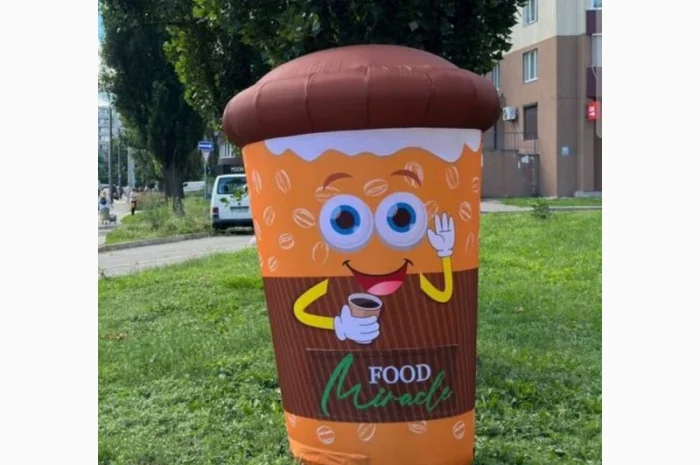 Вулична реклама з підсвічуванням без електрики- фото № 1