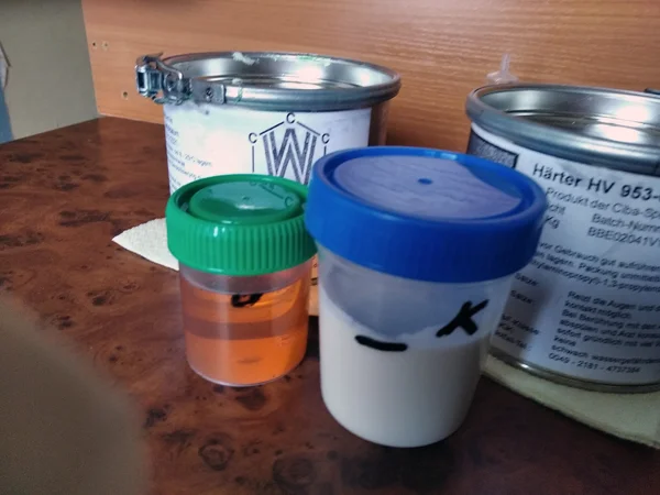 Клей для пластиковых накладок Zedex ( Wolf, ФРГ)- фото № 1