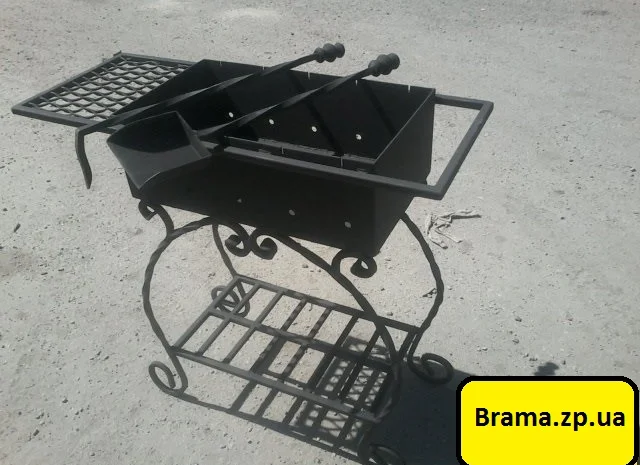 Мангал с дровницей- фото № 1